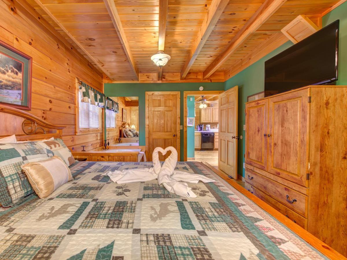 Dew South Villa Гетлинбург Екстериор снимка
