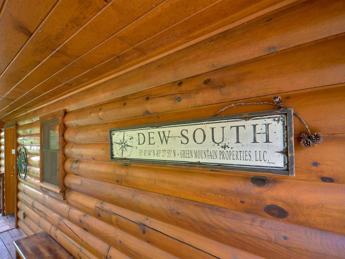 Dew South Villa Гетлинбург Екстериор снимка